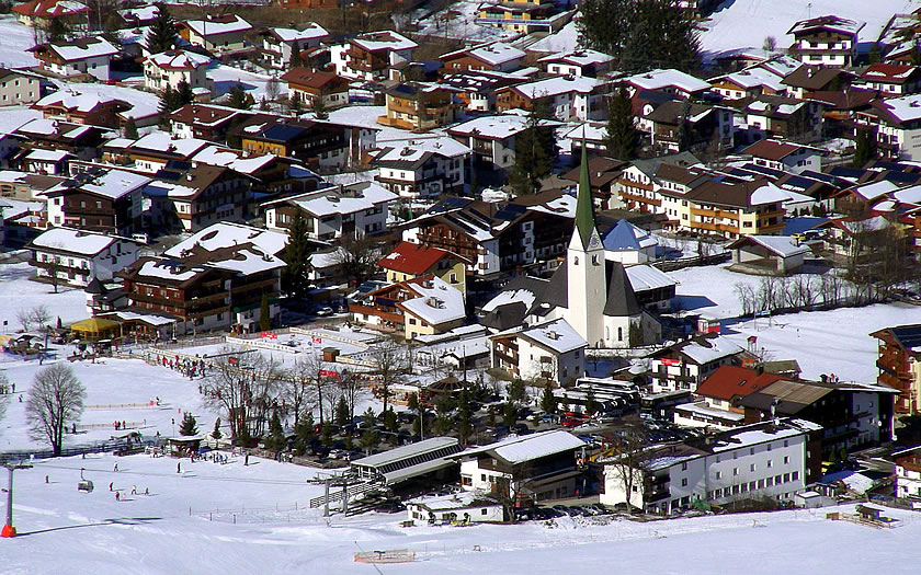 The village of Niederau in the Wildschönau valley